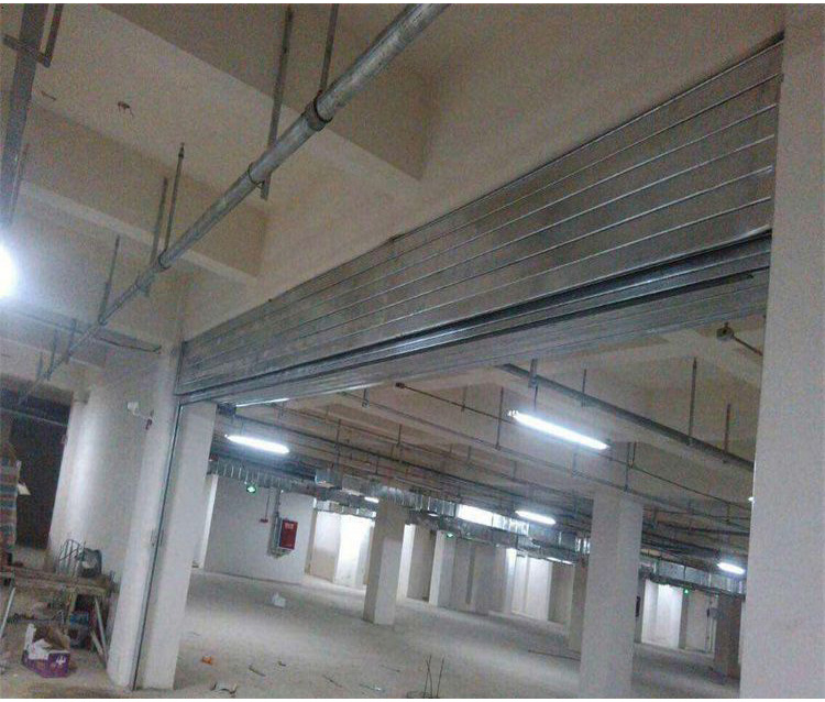 1636976386214619.jpg 33鋼制防火卷簾門.jpg